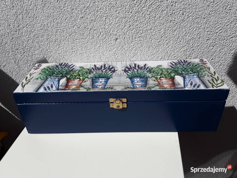 Skrzyneczka na różności mazowieckie Warszawa