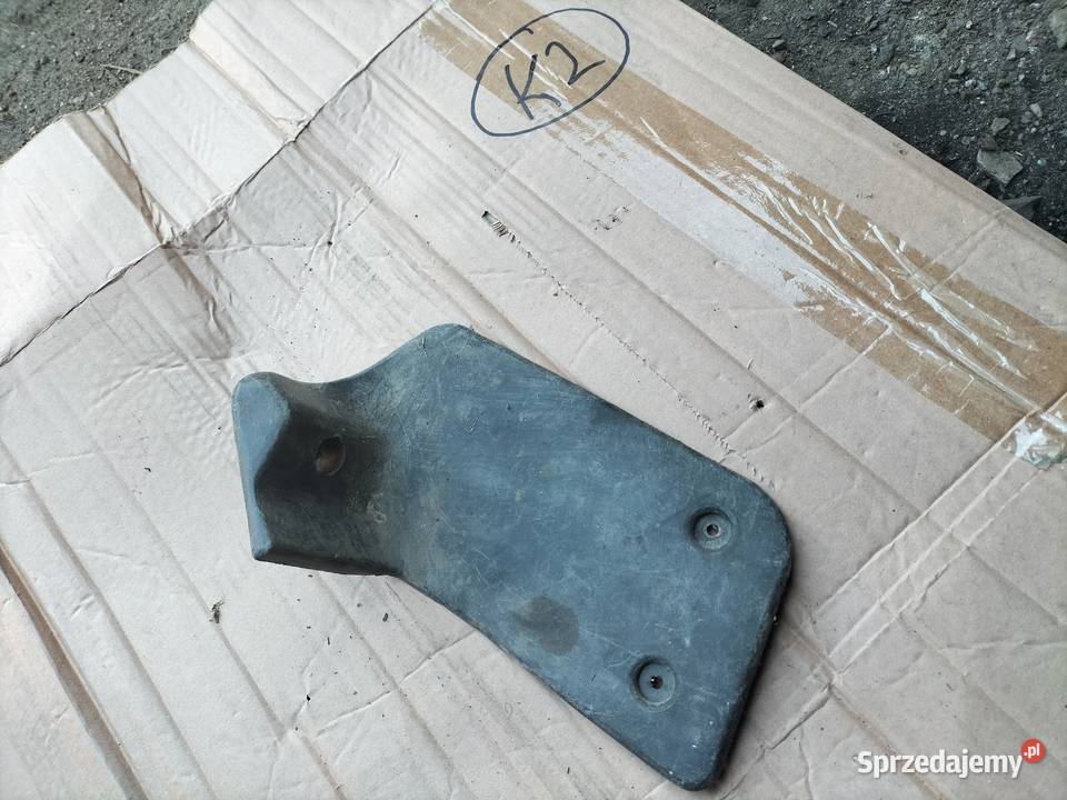 AUDI 80 B3 893863274 OSŁONA DYWANU POD PEDAŁ Kamień-Kolonia