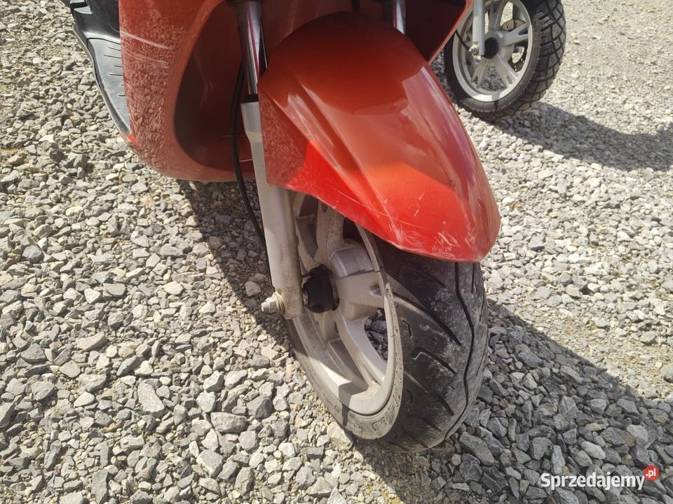 Peugeot Kisbee 1 pomarańczowy bez prawa do Małyszyn Dolny