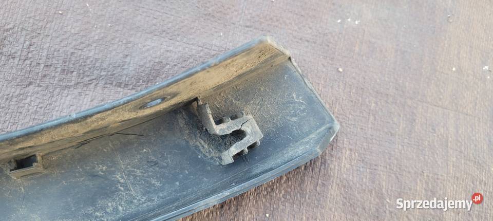 NISSAN XTRAIL T32 PRAWA LISTWA BŁOTNIKA TYŁ Listwy i nakładki Ruda Śląska sprzedam