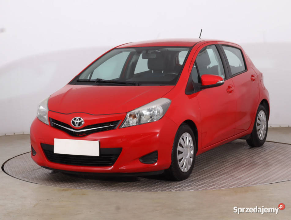 Toyota Yaris 10 VVTi nieuszkodzony Toyota Piaseczno