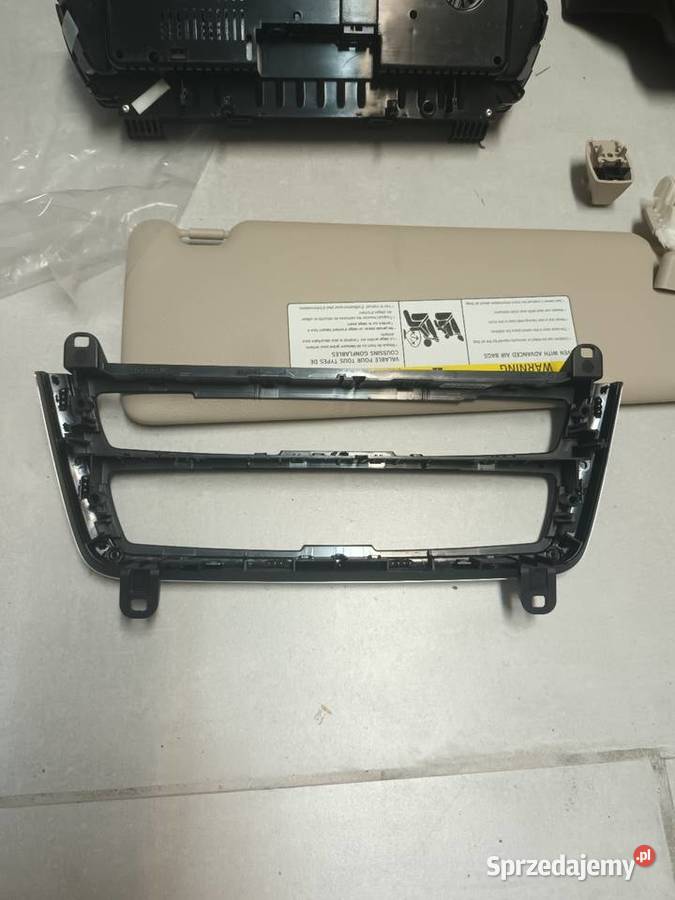 Osłona doker Ori radia bmw f30 f31 2015r seria3