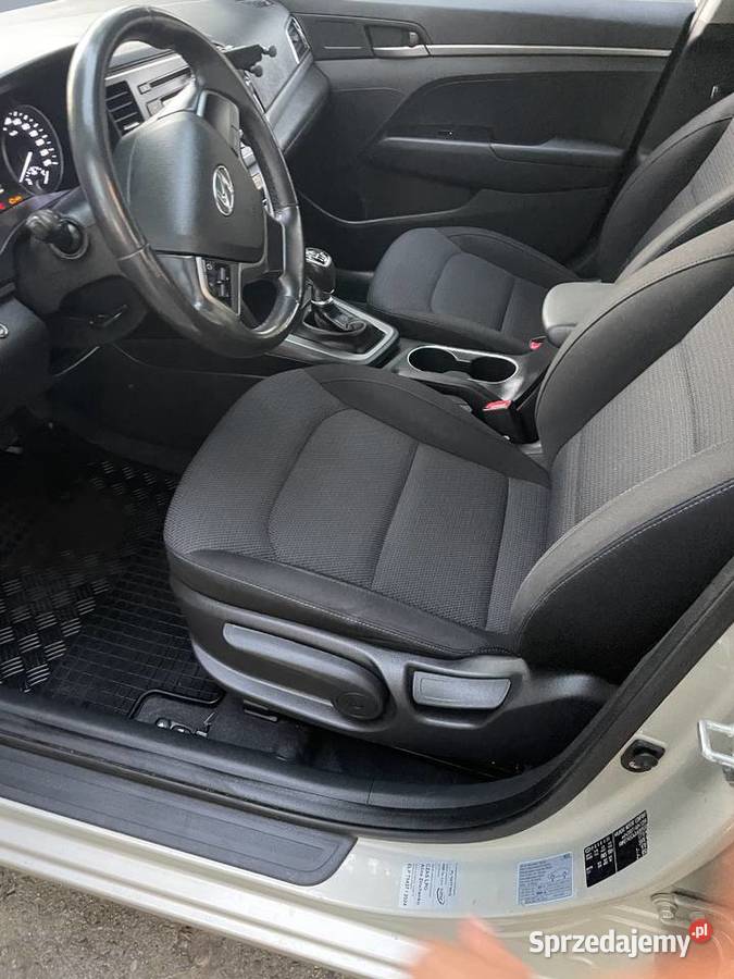 Sprzedam Hyundai Elantra 2018 R benzyna+LPG Elantra mazowieckie Warszawa