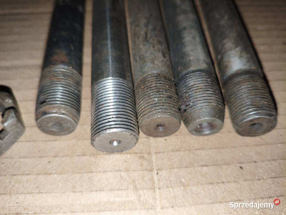 Oś bocznego wózka Dniepr MT K650 Ural