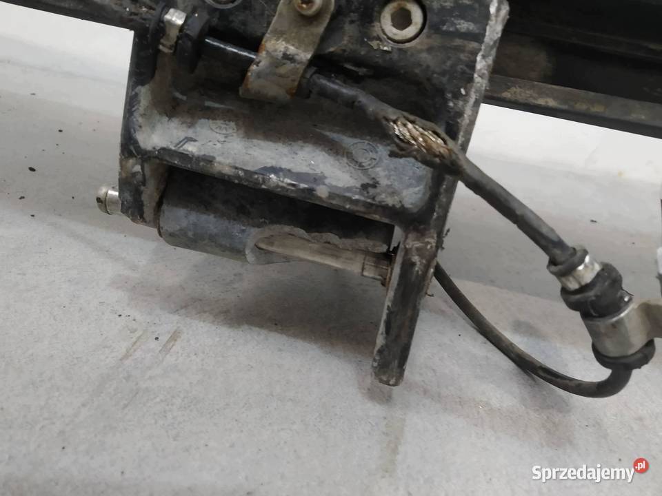 LISTWA PROGOWA PRAWA ELEKTRYCZNA JL1B16486AD