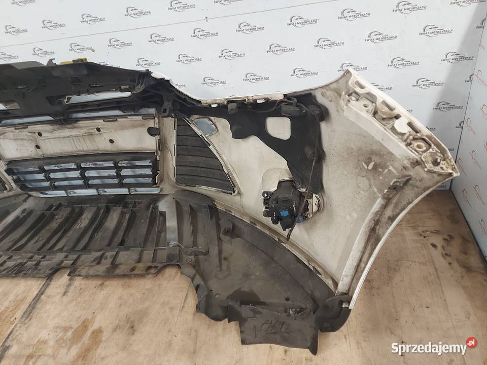 FORD FOCUS MK3 III 12r zderzak przód