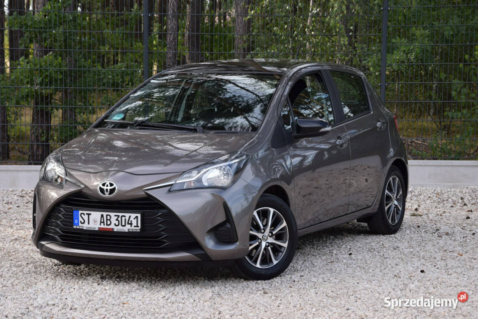 Toyota Yaris 15 VVTie 111 Kamera Serwis klimatyzacja Motoryzacja Ostrów Mazowiecka