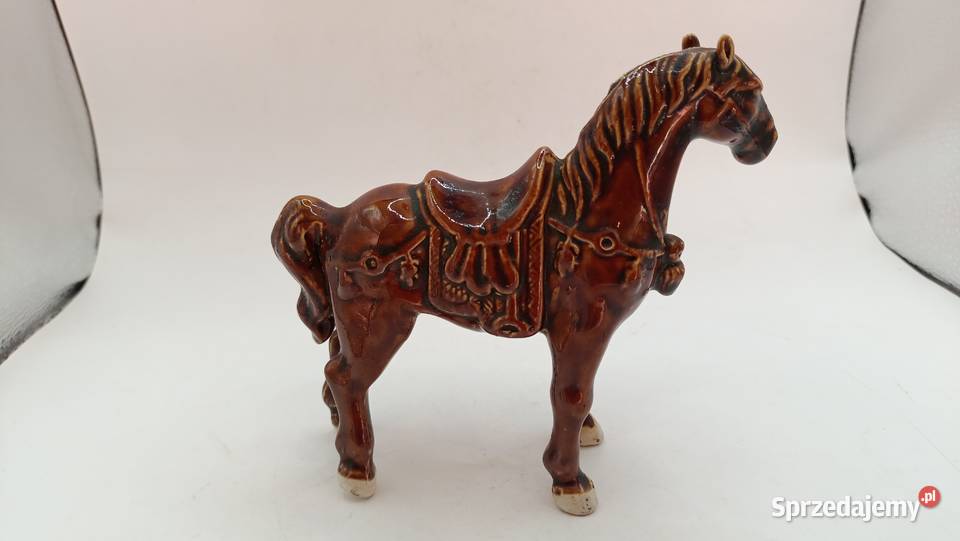 Figurka ceramiczna koń w stylu dynastii Tang Zamość