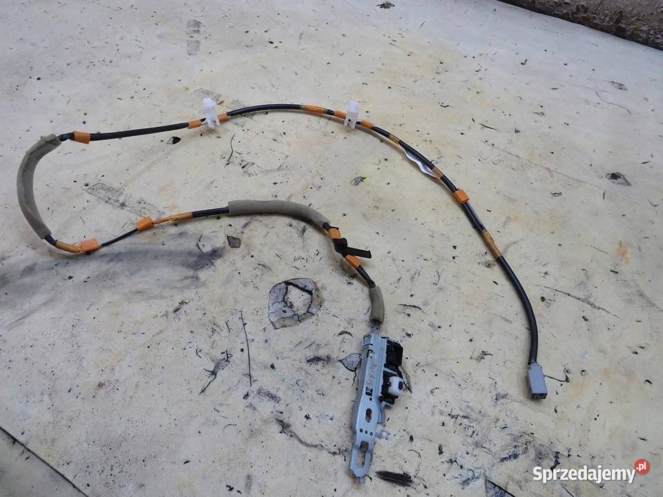 ANTENA GPS NAWIGACJI AURIS II LIFT 8610102730 lubelskie sprzedam