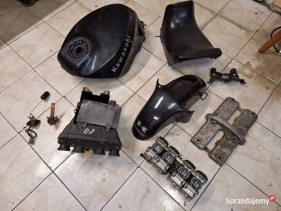 Kawasaki GPZ 400 części gpz400 owiewka lagi amor dolnośląskie Jelenia Góra