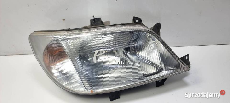 LAMPA PRAWA PRZÓD MERCEDES SPRINTER 208 osobowe Pozostałe Lipno