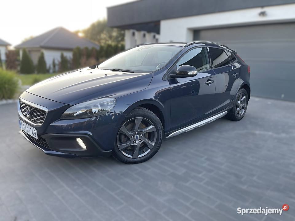 VOLVO V40 Cross Country 20 Diesel 150 5 150KM Płock