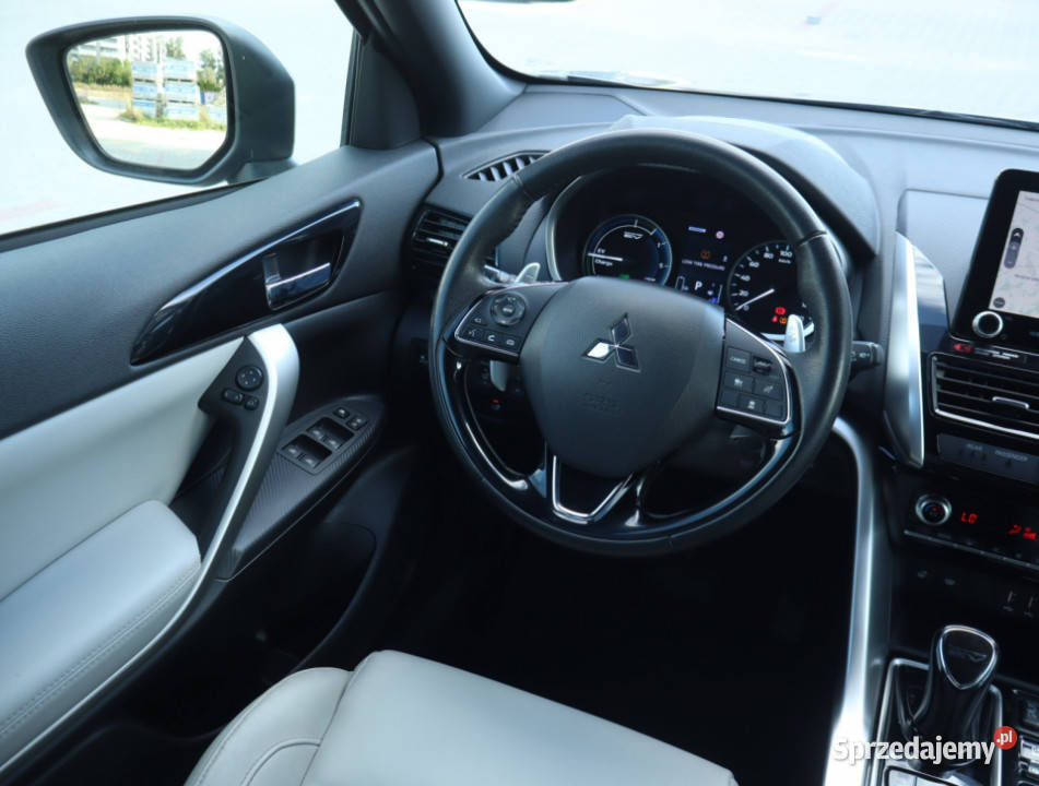 Mitsubishi Eclipse Cross PluginHybrid elektryczne szyby