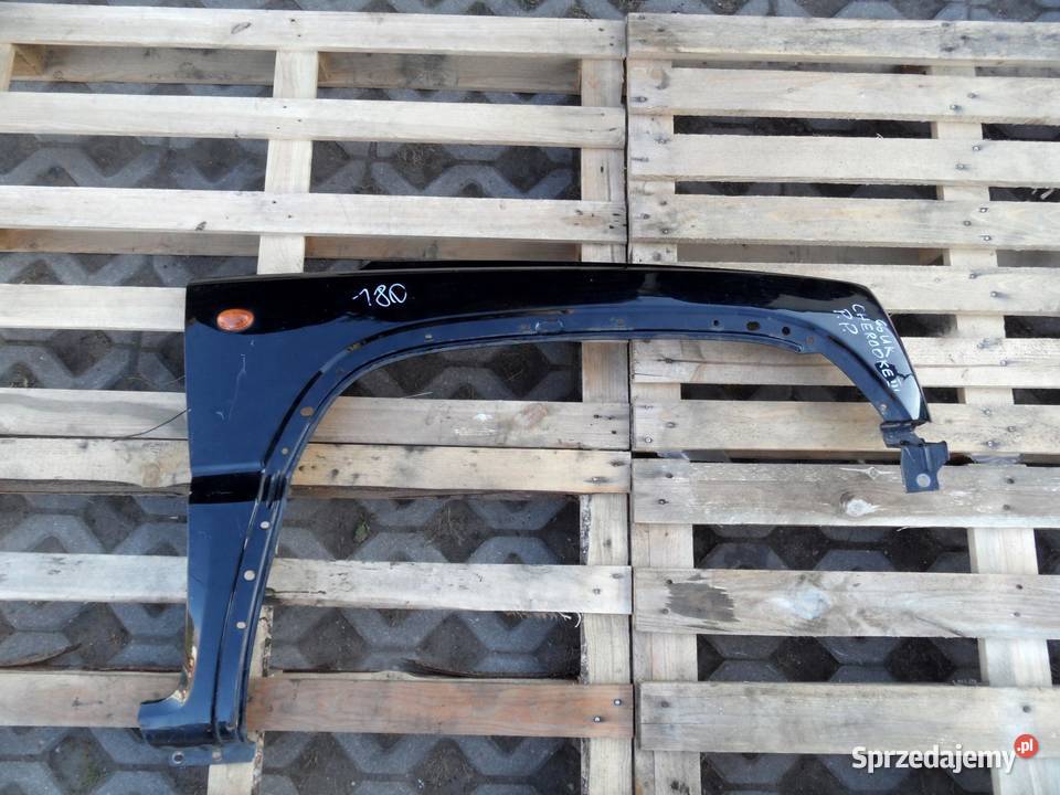 JEEP CHEROKEE KJ III 04r błotnik prawy przód
