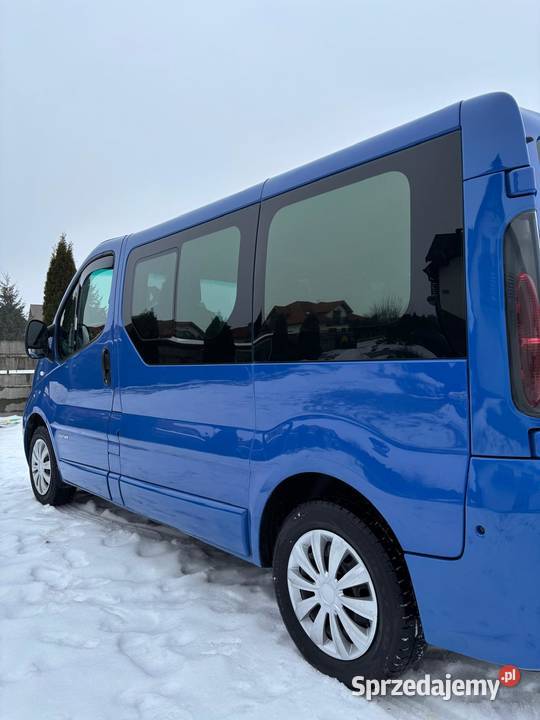 Renault trafic 20 benzyna gaz do 2034 120KM Morawica