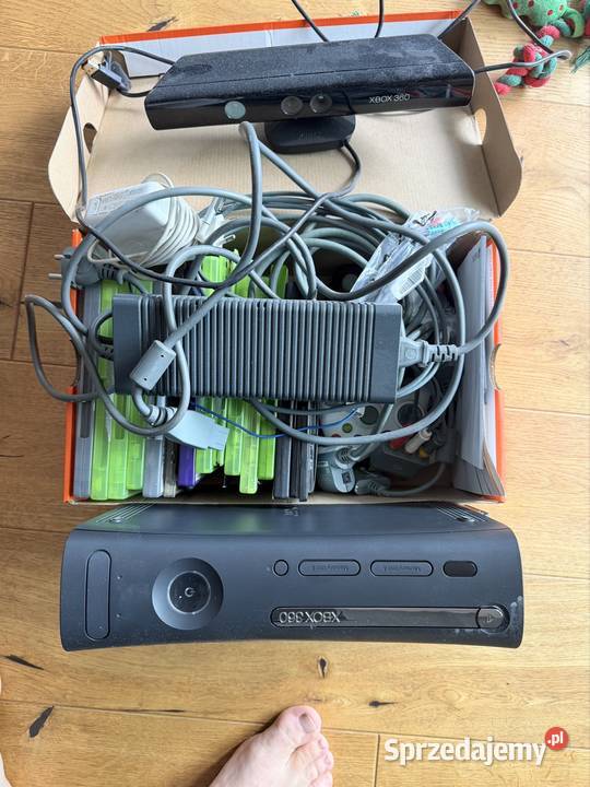 Konsola Xbox 360 hdd120gb kinekt pady gry dolnośląskie Wrocław