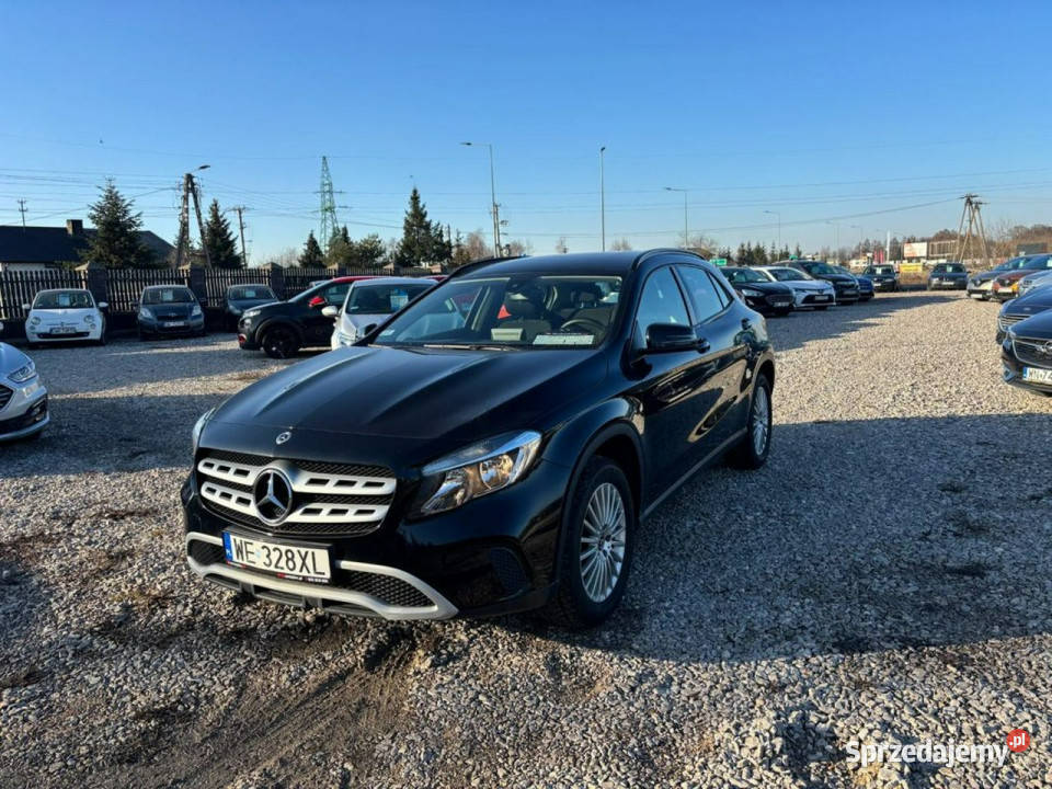 Mercedes GLA 180 GLA 180 122 automat I kurtyny powietrzne Rawa Mazowiecka