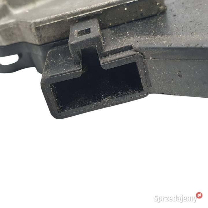 SILNICZEK WYCIERACZKI TYŁ Hyundai i30 HB osobowe lubelskie Chełm sprzedam