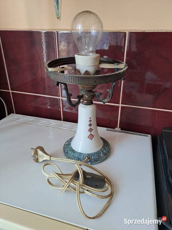 Stolowa lampa z okresu prl mosiężna nocna lampa Przemyśl sprzedam