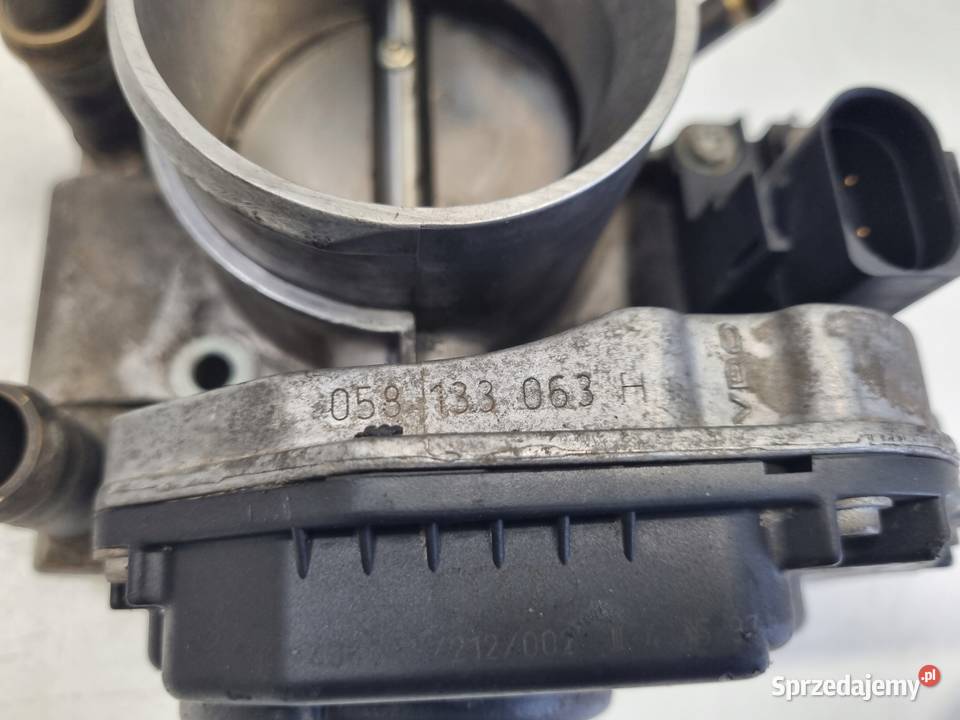 PRZEPUSTNICA Audi A4 B5 18 20V 058133063H Chełm
