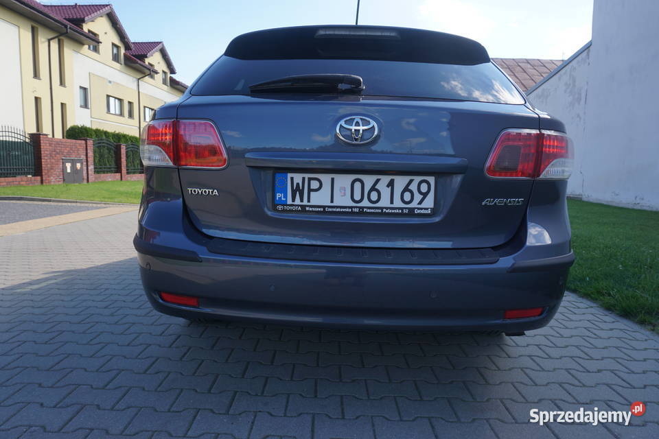 Niezawodna rodzinna Toyota Avensis III Kombi Rok produkcji 2010 Góra Kalwaria