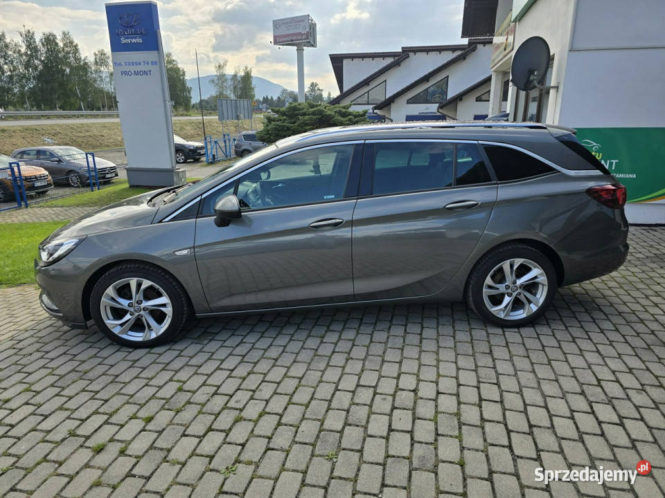 Opel Astra 14 Turbo Innovation Webasto pełny ESP Astra śląskie
