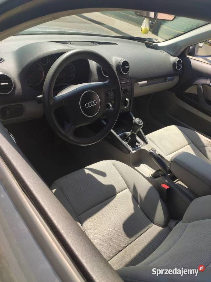 Audi A3 8P 16 MPI 102 Jasne wnętrze A3 Dąbrowa Górnicza