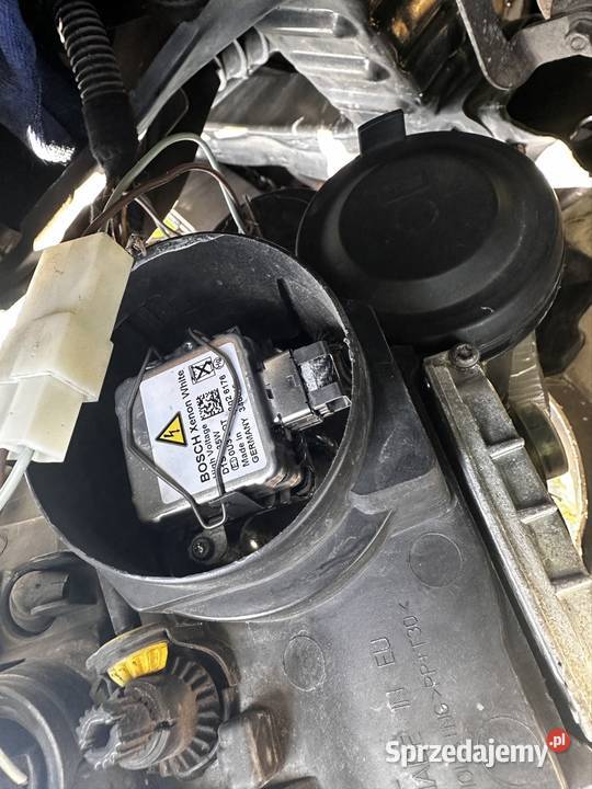 2 lampy xenon Opel Vectra c polift Tywonia