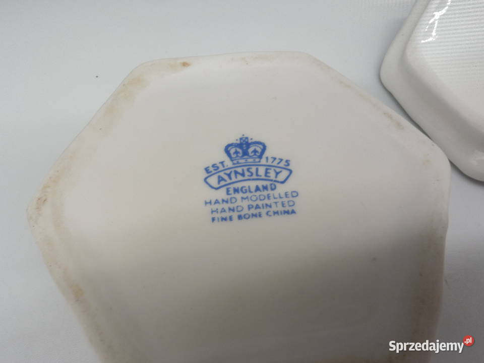 Porcelanowe puzderko AYNSLEY England Ręcznie Raszków
