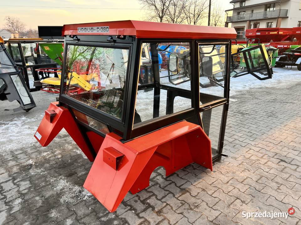 Kabina do ciągnika Ursus C330 C360 C360 T25 T25 nieuszkodzony opolskie Strzelce Opolskie