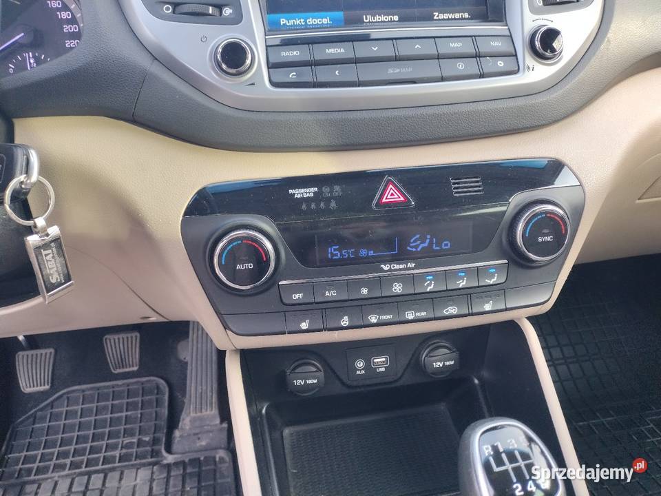 Hyundai Tucson 16 benzyna 132 salon Polska światła do jazdy dziennej Rzeszów
