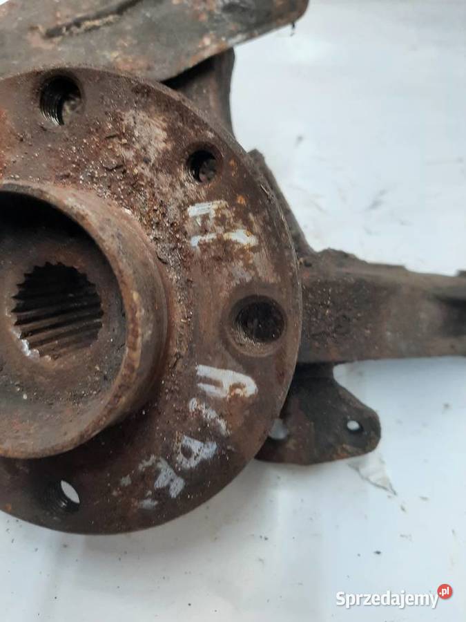 Fiat Albea piasta zwrotnica prawa ABS Części samochodowe sprzedam