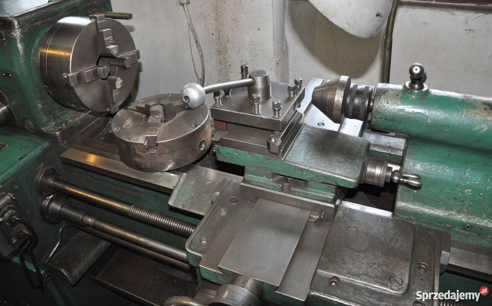 Tokarka kłowa uniwersalna uproszczona typ TUE40 Katowice