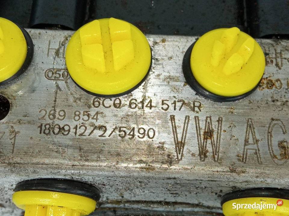 POMPA ABS 6C0614517R 6C0907379R Skoda Fabia III osobowe świętokrzyskie