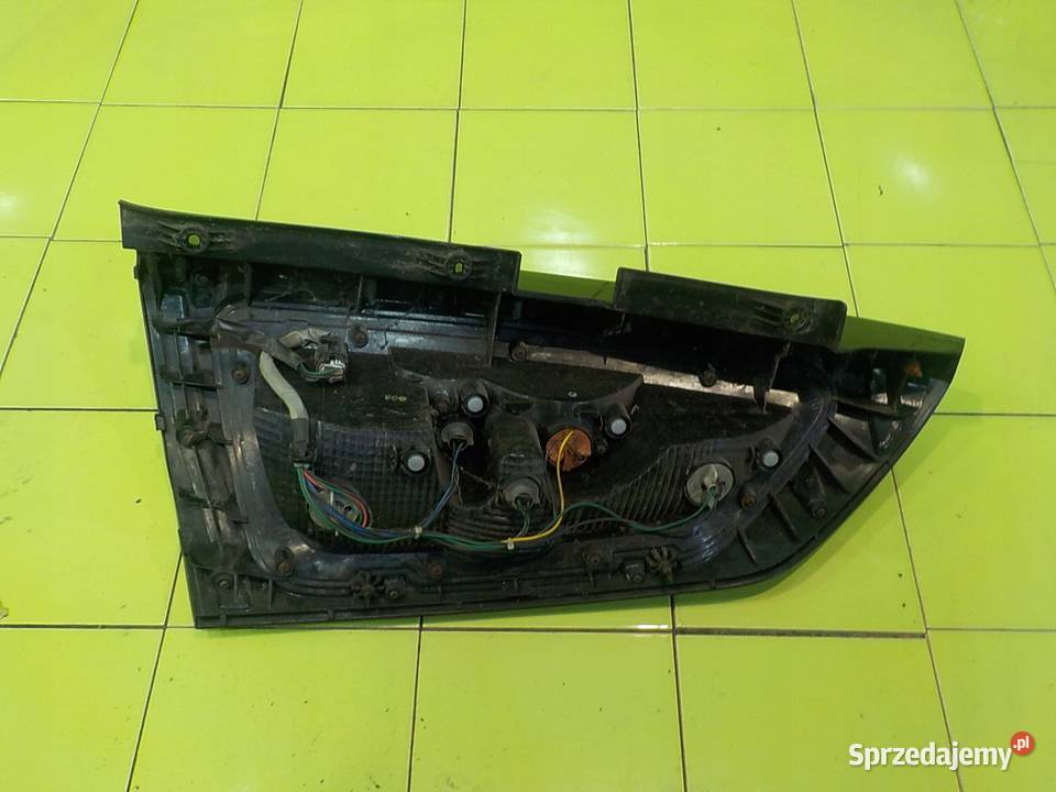 KIA SOUL I LIFT 16 CRDI 11r 5D lampa lewa tyl osobowe