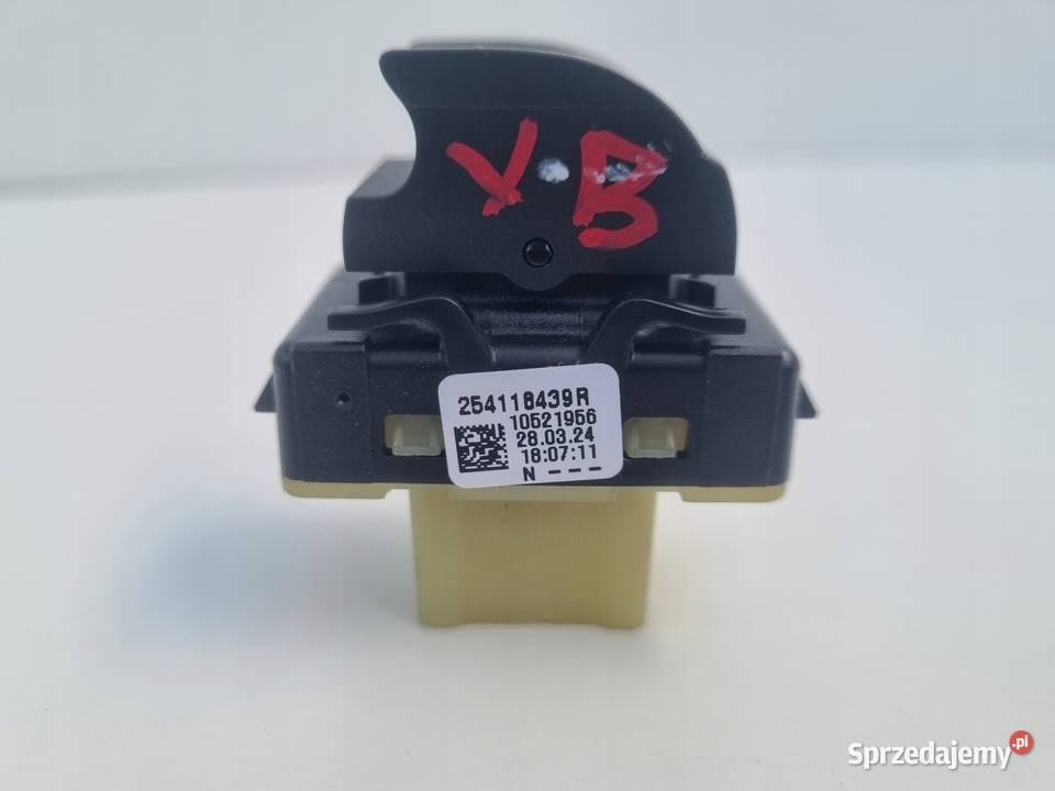 Renault Clio Dacia Sandero III PANEL SZYB osobowe