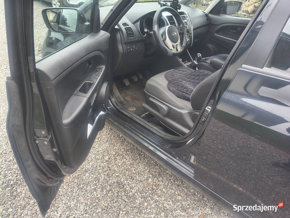 Kia Venga 14