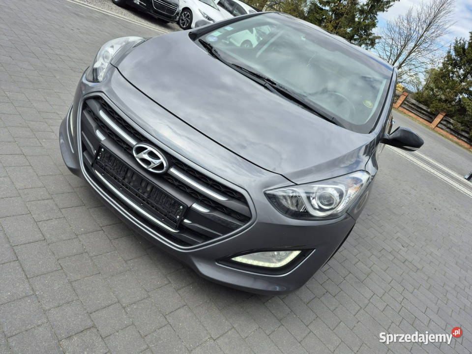 Hyundai i30 16 benzyna PANORAMA navi kamera led Drelów