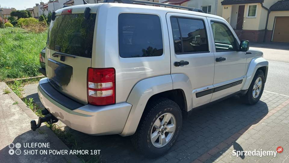 Jeep liberty 4x4 37 v6 lpg klima TRIAL RATED Koszalin sprzedam