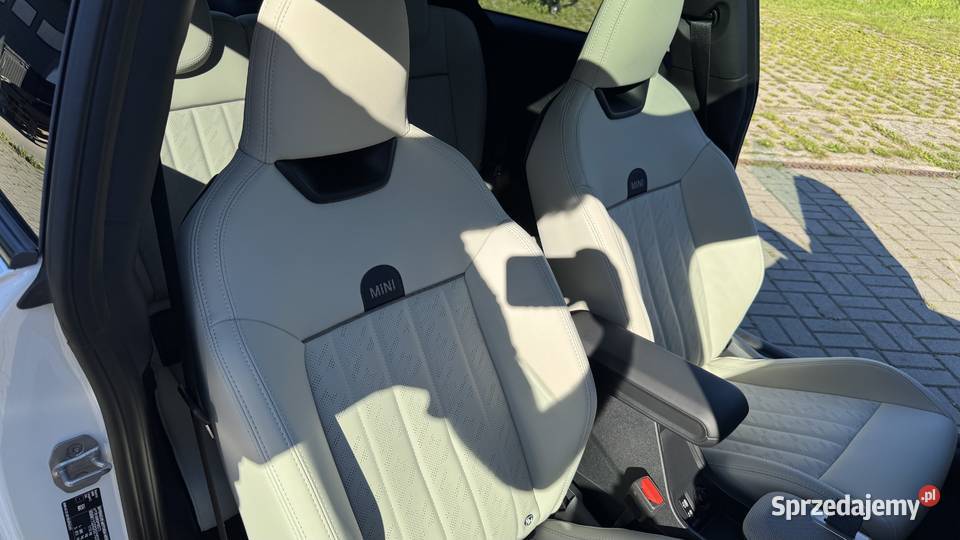 Odstąpię leasing 22 700 Netto 1499cm3 Gdańsk sprzedam