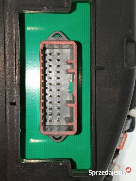 LICZNIK 8200720305 15 DCI 85 Renault Megane II sprzedam