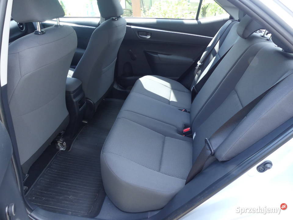 Corolla LIFT 20162017r 83 Salon 83000km Iwkowa