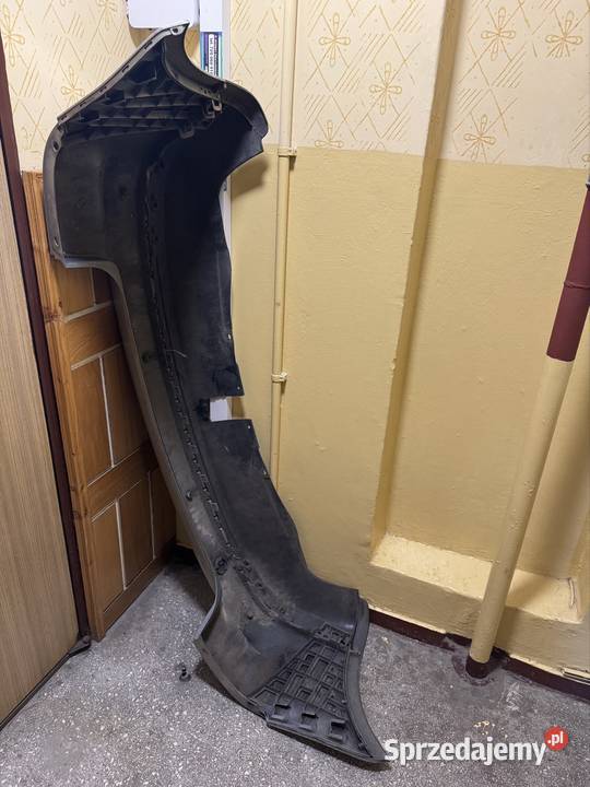 Vw Touran zderzak tył srebrny LA7w czujniki Zabrze