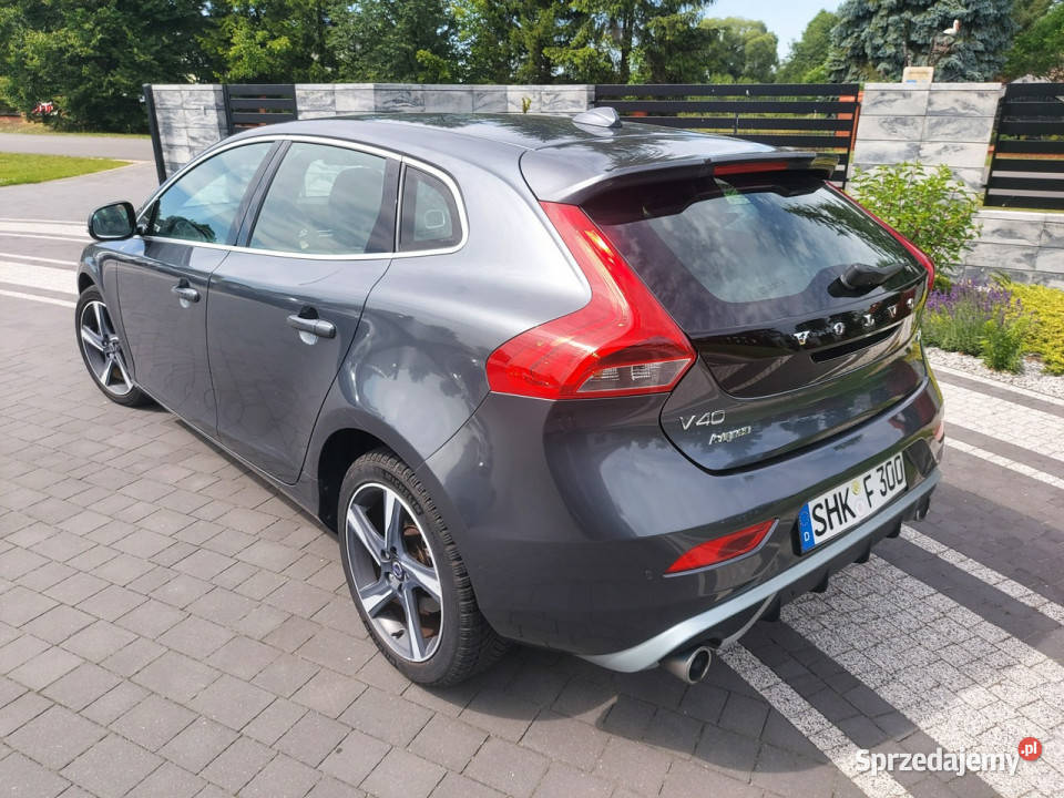 Volvo V40 20D3 RDESIGN navi full automat chromy Drelów