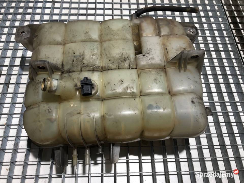 ZBIORNIK WYRÓWNAWCZY PŁYNU CHŁODZĄCEGO VOLVO FH