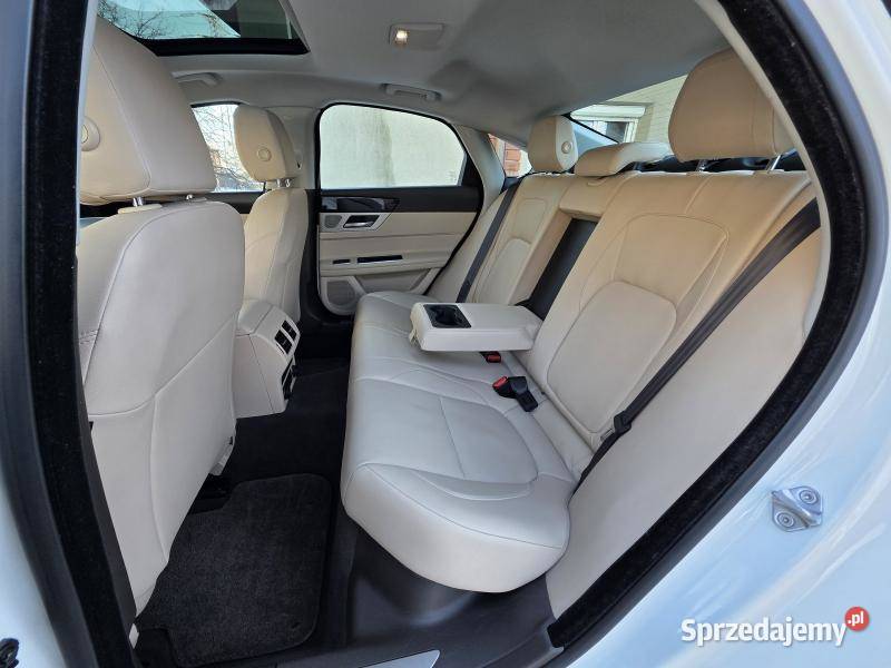 30 V6 340AutomatPrzebieg 97083Bogate wyposażenie Warszawa