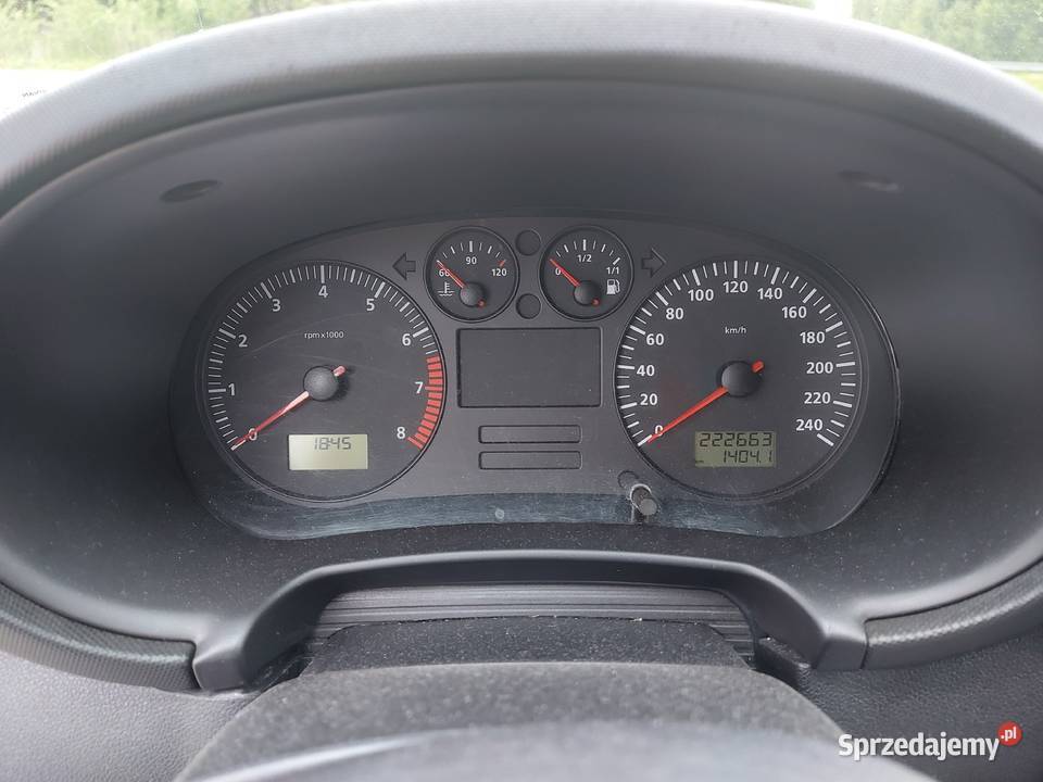 Seat Leon 1M 16 16V benzyna 105 1598cm3 Elbląg