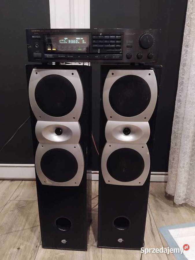 Kolumny głośniki wzmacniacz Konina