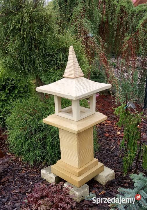 Lampa ogrodowa z piaskowca kamień naturalny Architektura ogrodowa Kamienna Góra