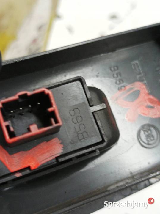 PRZEŁĄCZNIK SZYB PRAWY EU B569 Fiat Ducato III